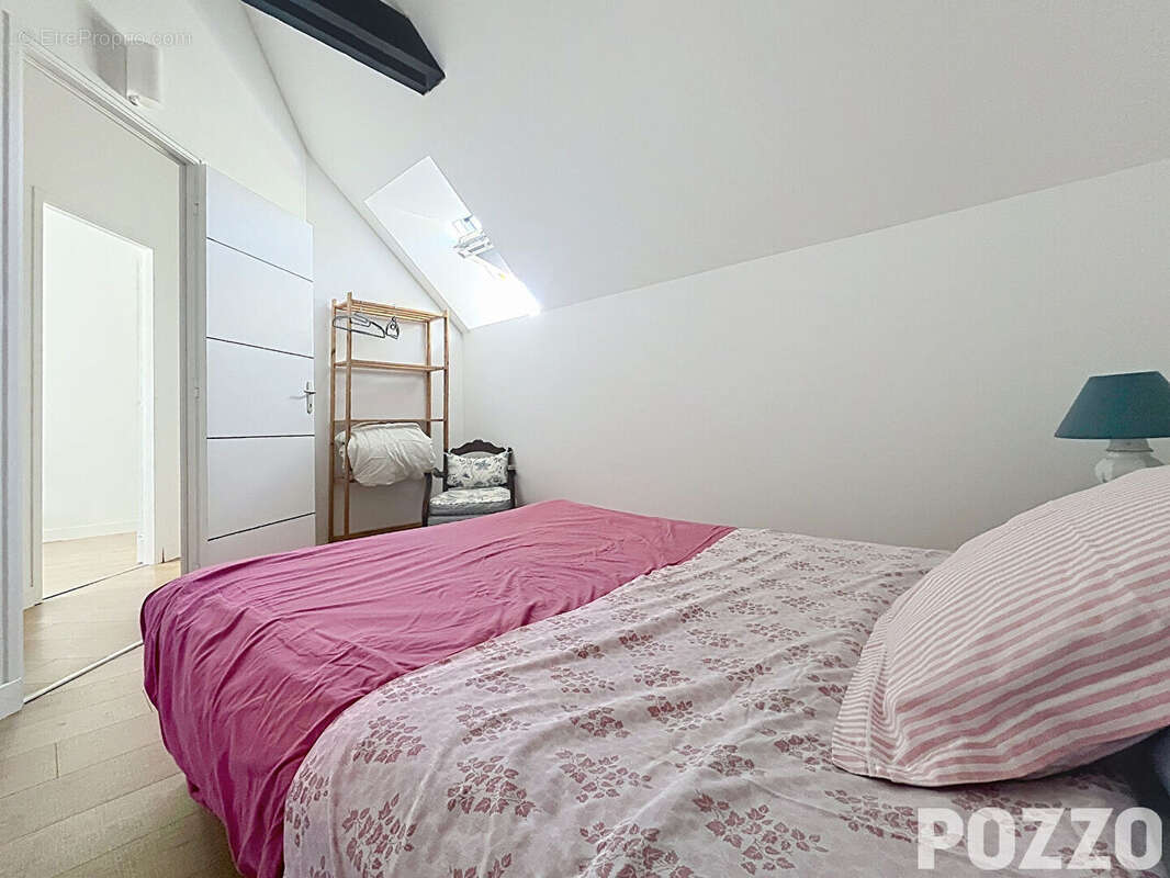 Maison La mouche Loft 280m² terrain 5200 m² proche AVRANCHES  Axé facile A84 - photo 3