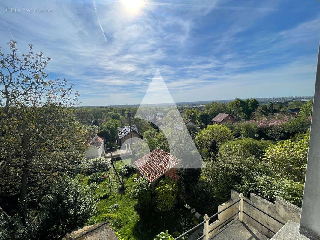 Maison à SUCY-EN-BRIE