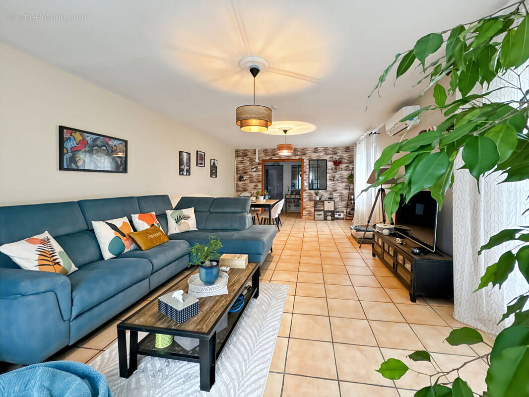 Maison à CASTELSARRASIN