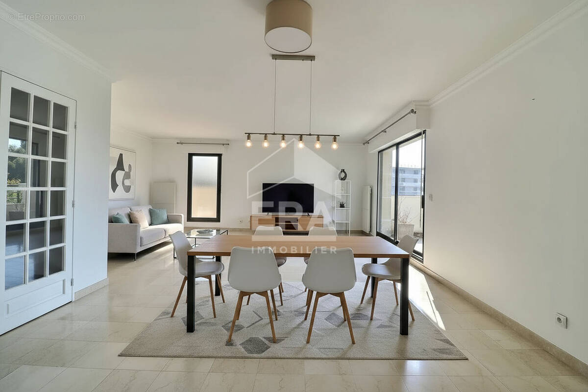 Appartement à GARCHES