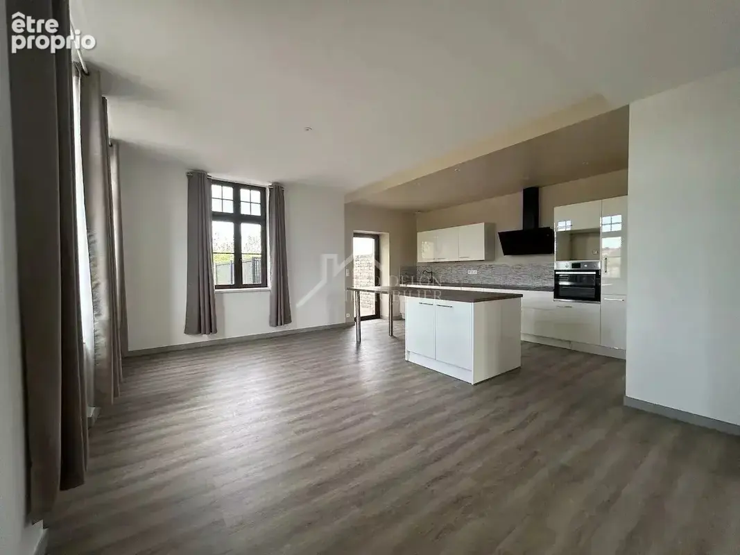 Maison 5 pièces - 145,49m² - photo 2