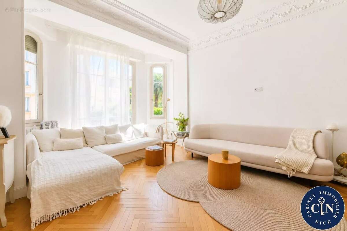 Appartement 104 m² à Nice  - photo 2