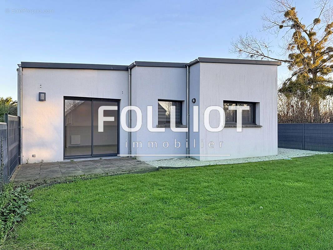 Maison à BLAINVILLE-SUR-MER