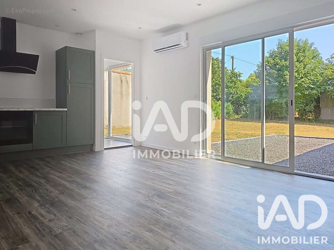 Maison 130 m² à Usson-Du-Poitou  - photo 5