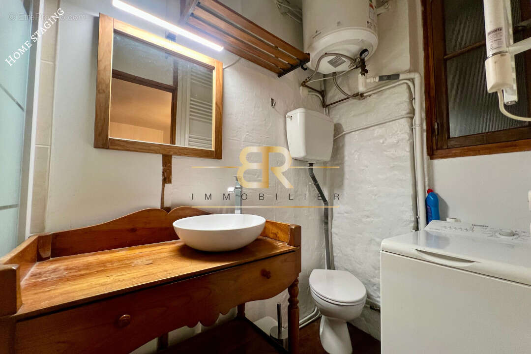 Appartement à PARIS-20E