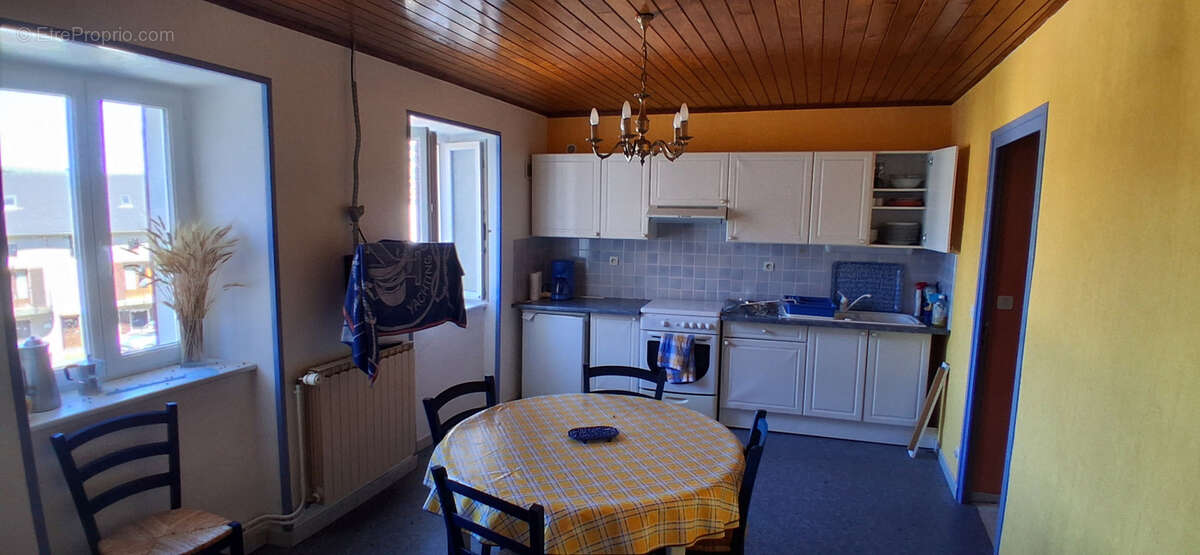 Maison à FAY-SUR-LIGNON