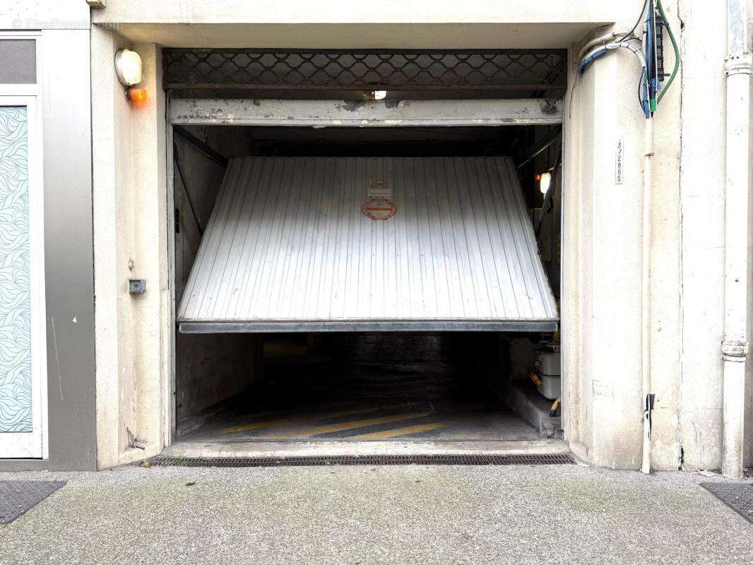 Nice Promenade des Anglais : Garage à vendre - photo 6