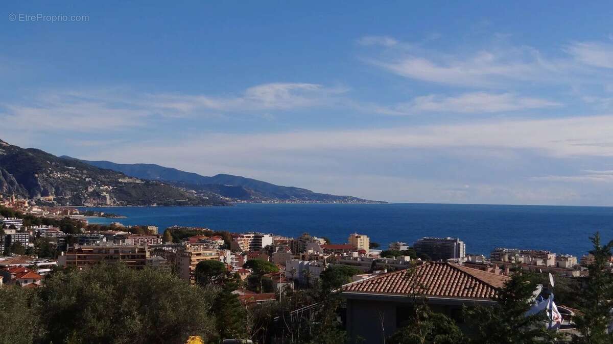 Maison à ROQUEBRUNE-CAP-MARTIN