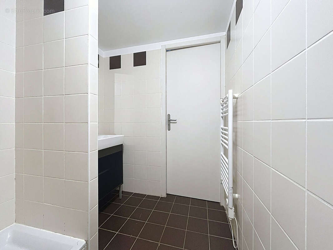 Appartement à MARSEILLE-2E