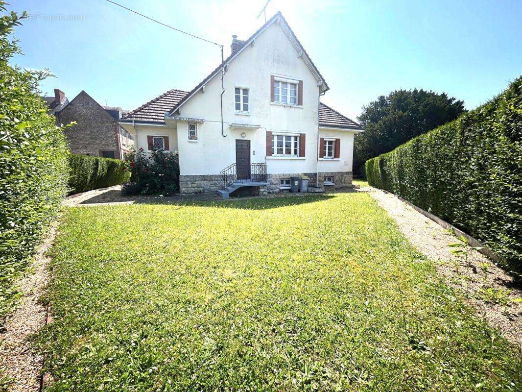 Maison à GOURNAY-EN-BRAY