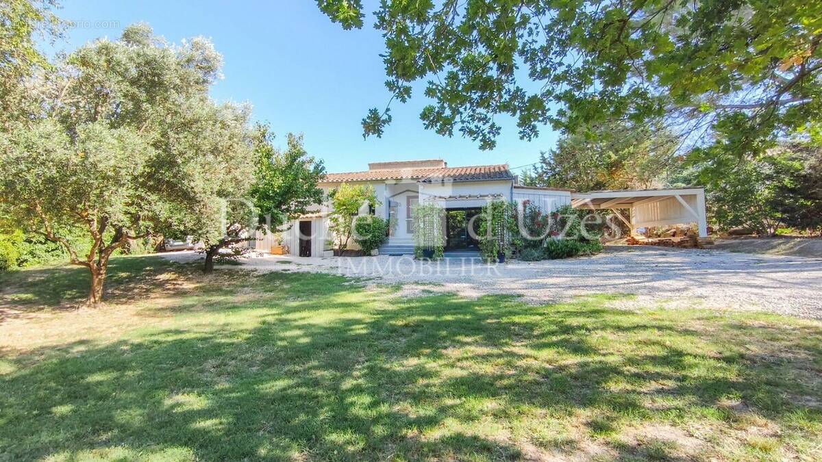 Photo 1 - Maison à UZES