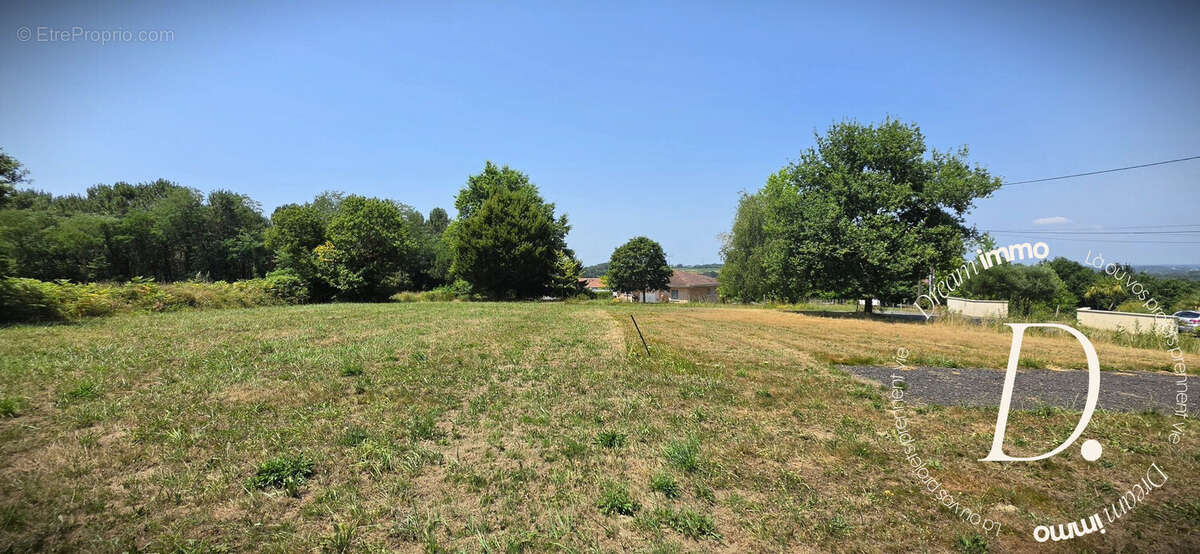 Terrain à SAINT-LON-LES-MINES
