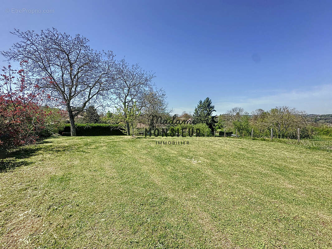 Maison à BOURGOIN-JALLIEU