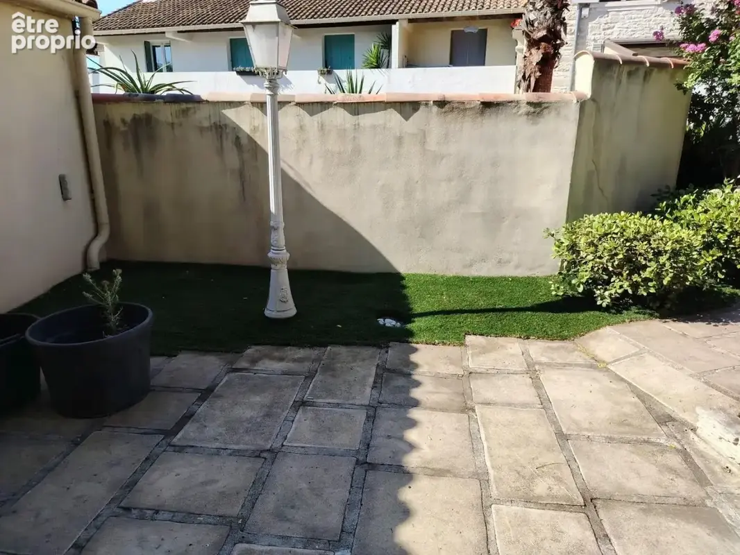 Ensemble immobilier superbe villa t5 renovee grande surface jardin 2 batiments type studio - photo 4