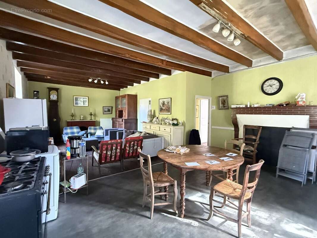 Maison charmante de 2 chambres avec terrain en bord de rivière près de Verteuil-sur-Charente - photo 4