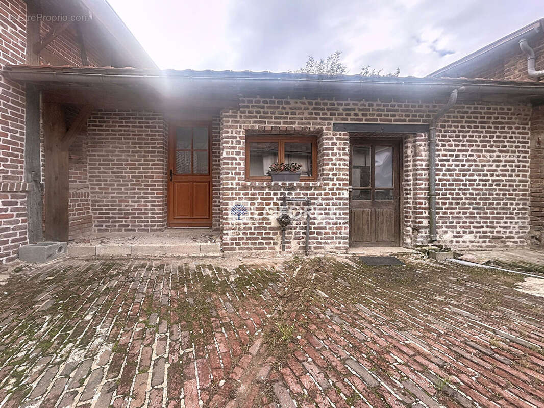 Maison à VILLESELVE