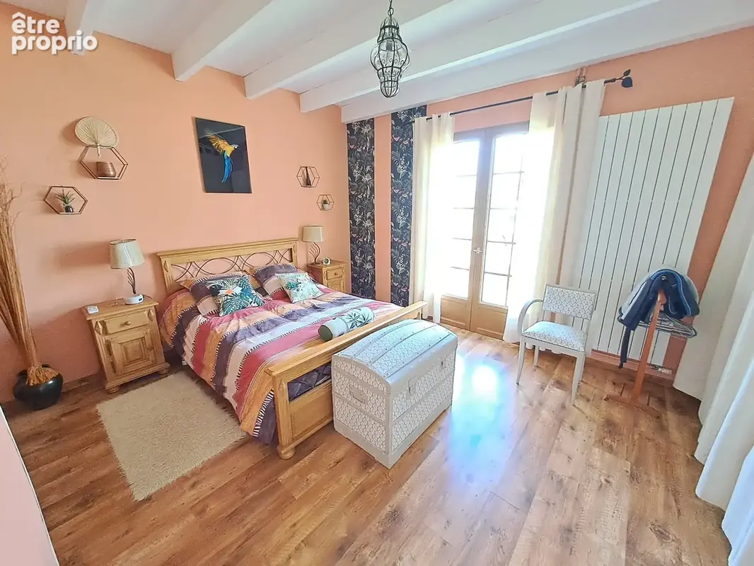 Maison à vendre 7 pièces SAINT MEDARD EN JALLES (33) - photo 5