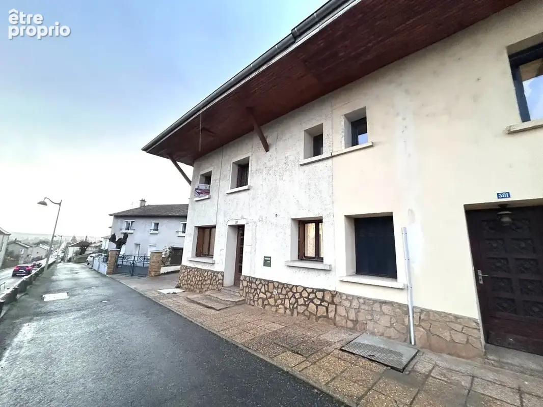 Maison 7 pièces 144 m² à vendre à Pouilly-Sous-Charlieu (42720) - photo 8