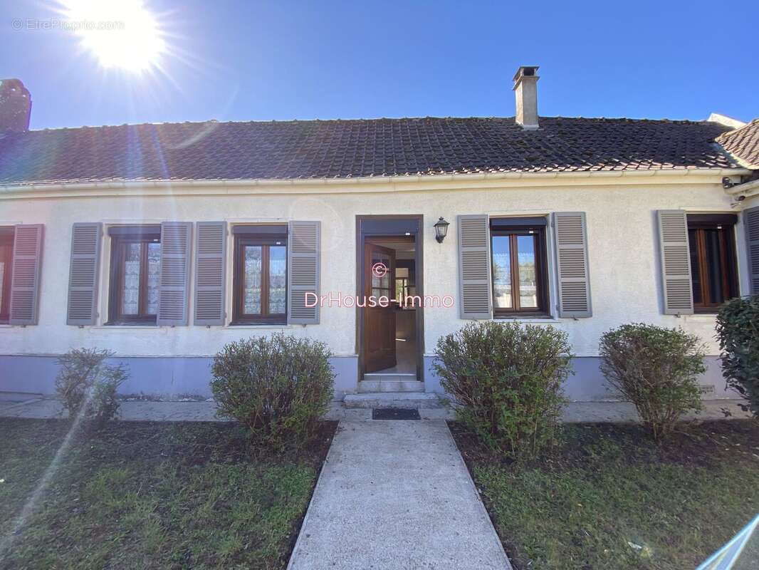 Maison à MONTREUIL