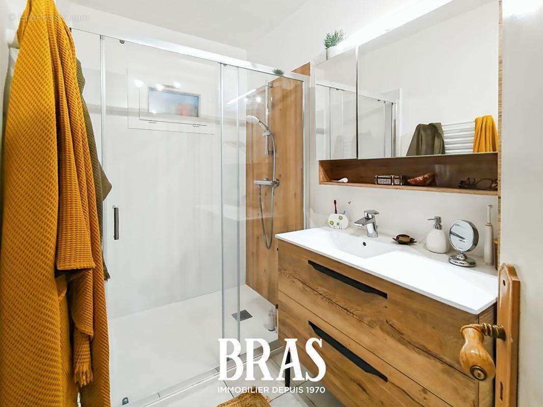 Appartement à REZE