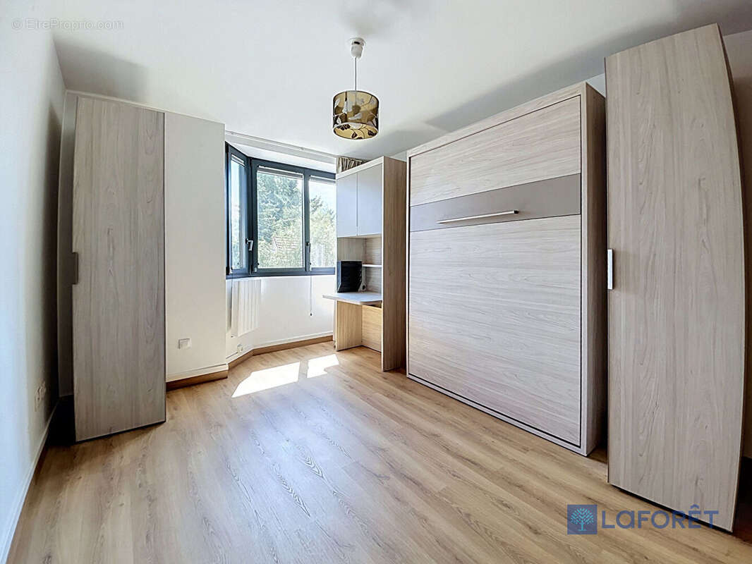 Appartement Arpajon centre - F3 standing  - 71 m2 - photo 5