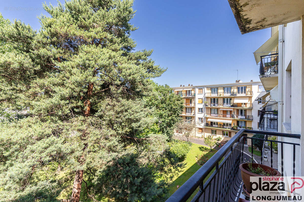 Appartement à LONGJUMEAU
