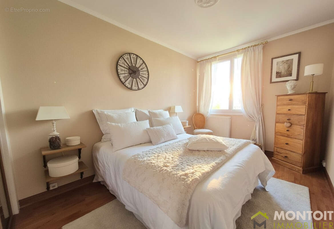Appartement à THIAIS