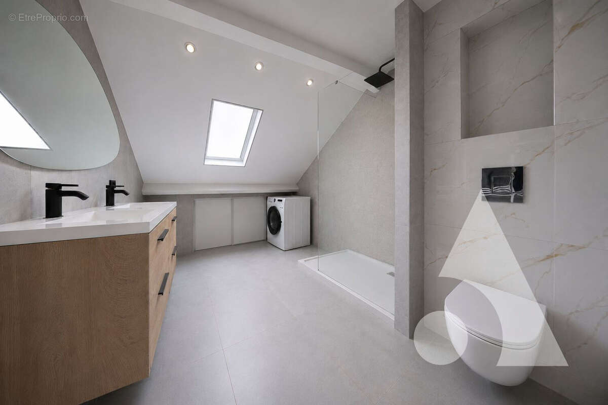 Appartement duplex 4 pièces - résidence recherchée - photo 8