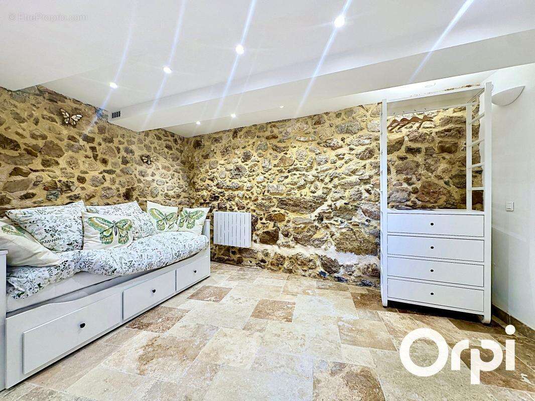 Appartement à LE BROC