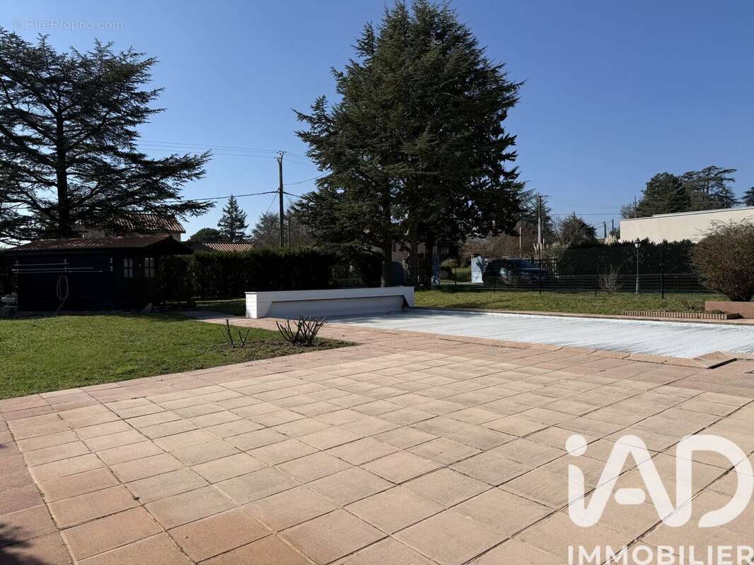 Photo 2 - Terrain à ORLIENAS