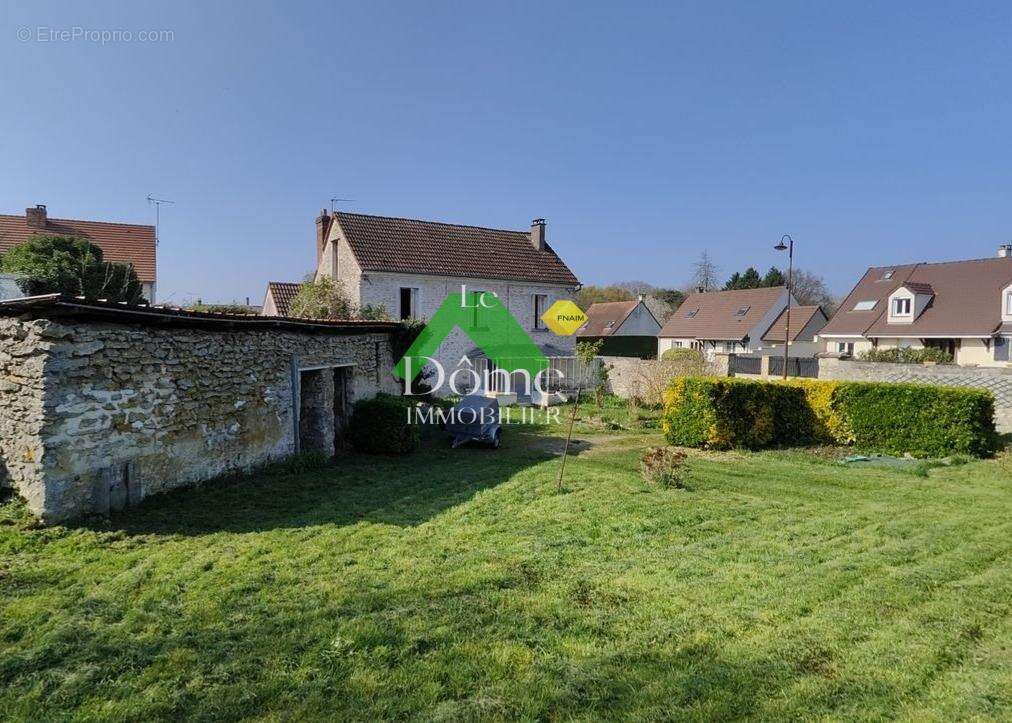 Maison à BORNEL