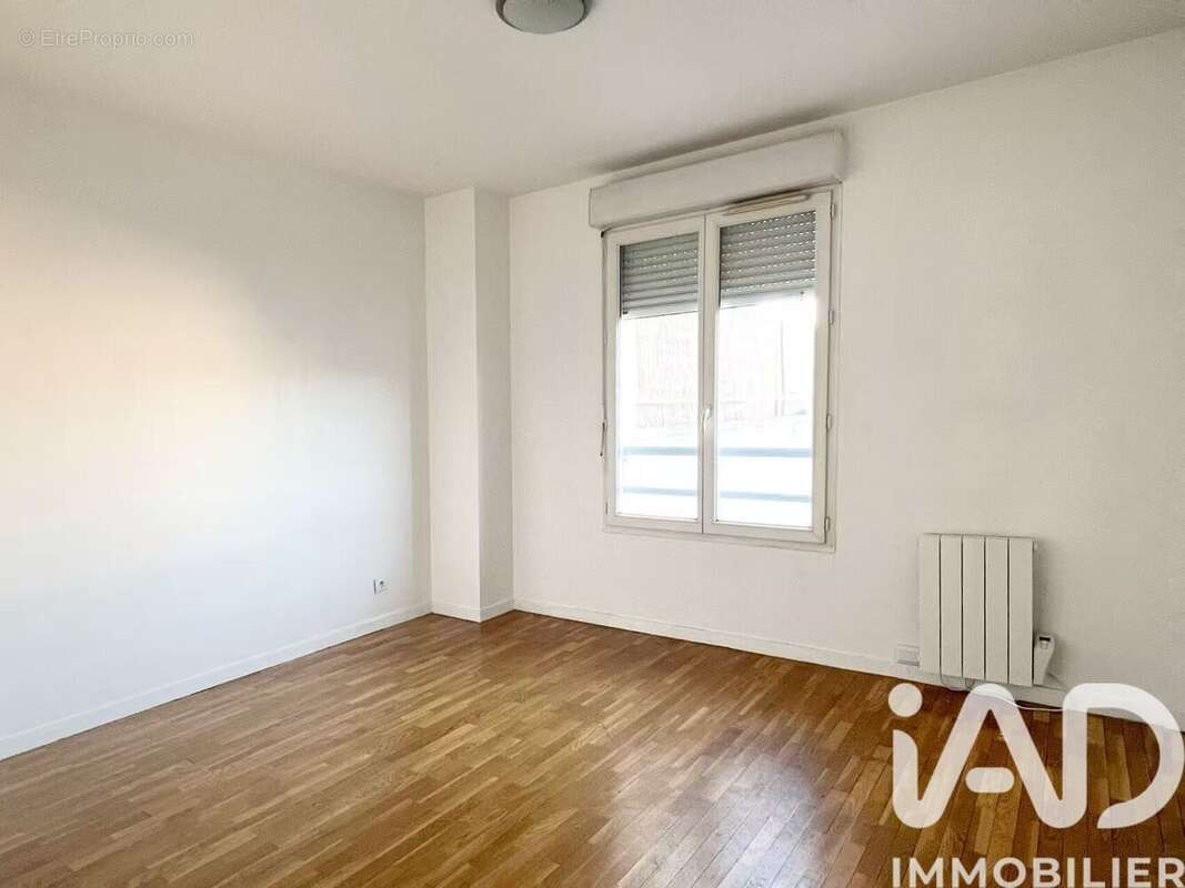 Photo 8 - Appartement à AUBERVILLIERS