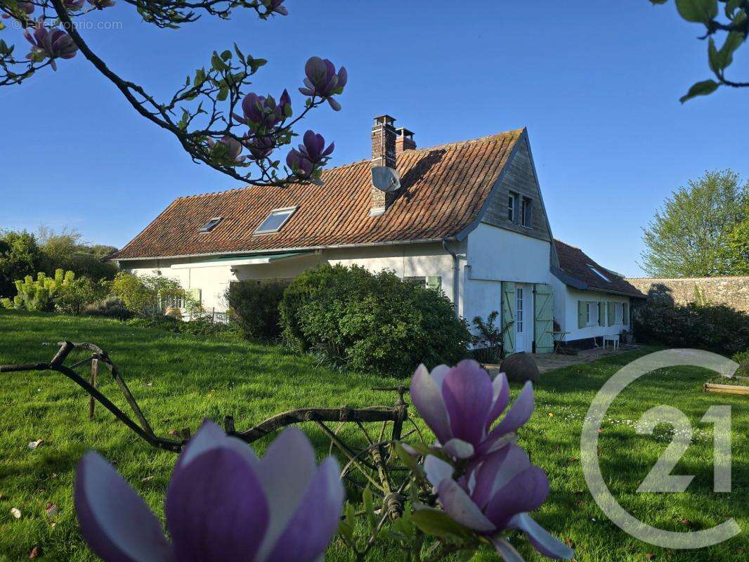 Maison à TUBERSENT