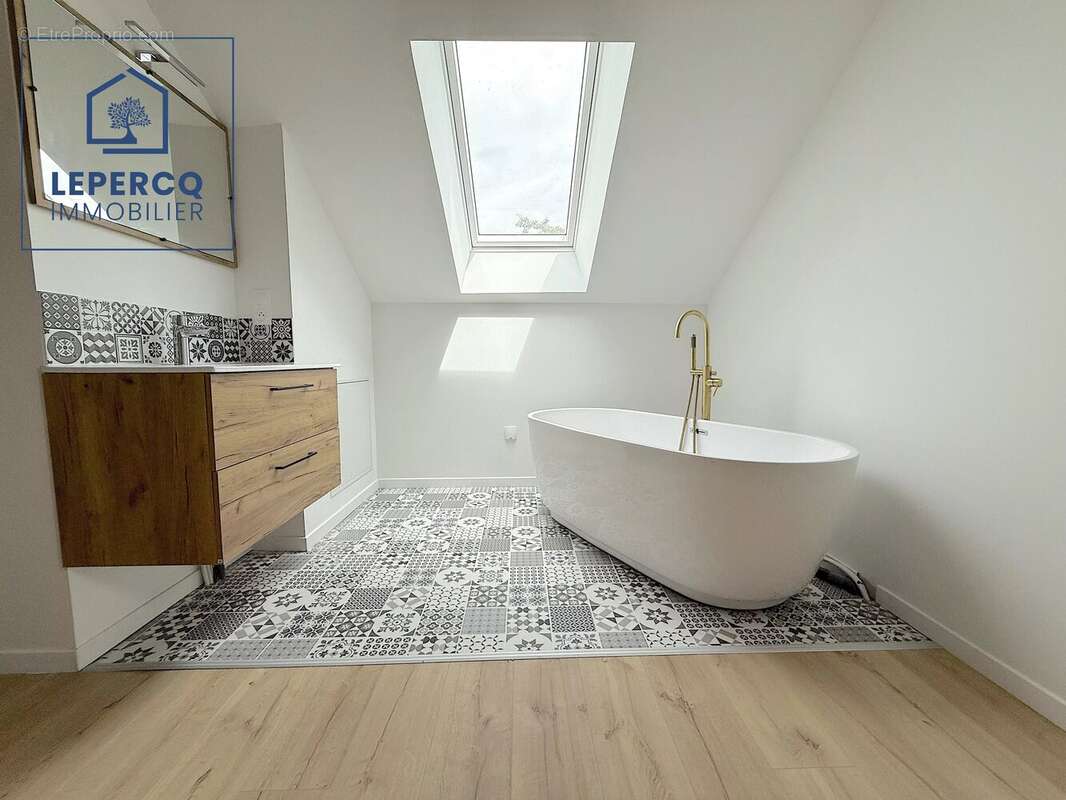 Maison 7 pièces 217 m² - photo 8