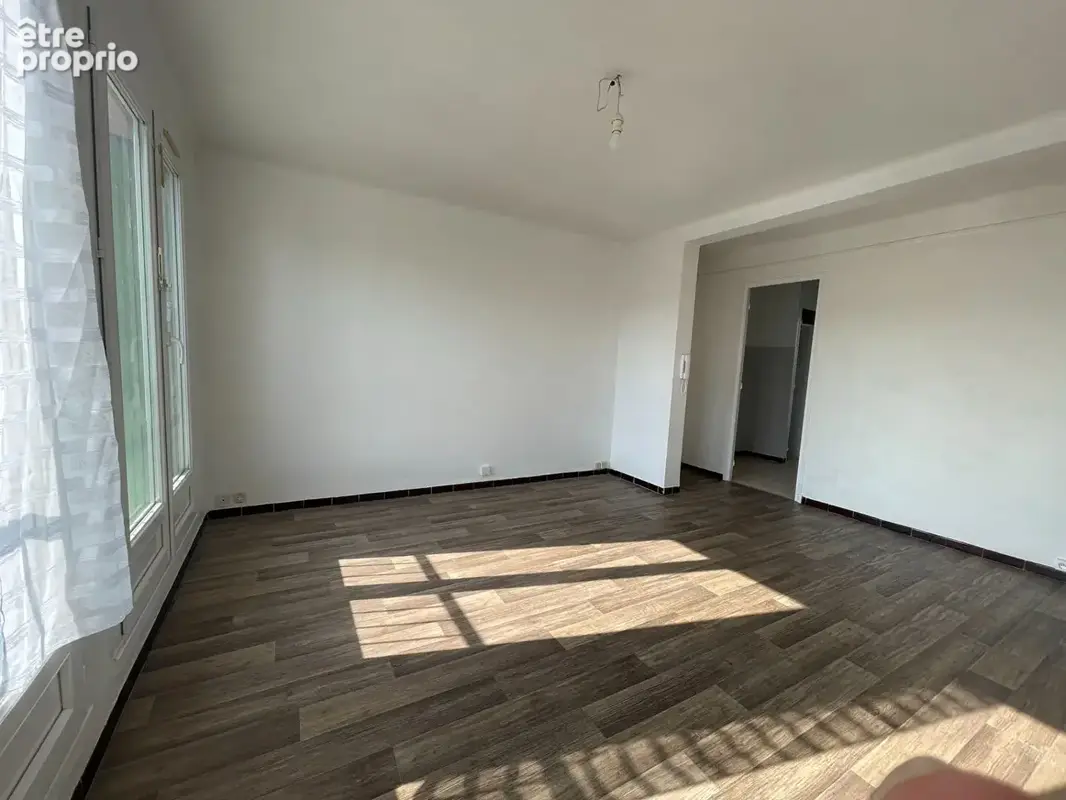 T4 au dernier étage de 70.93 m2 - Village des Milles - photo 8