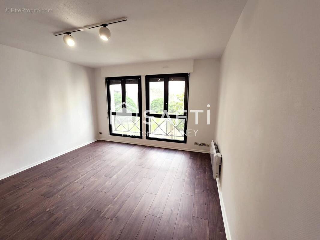 Photo 1 - Appartement à VILLENEUVE-SUR-LOT