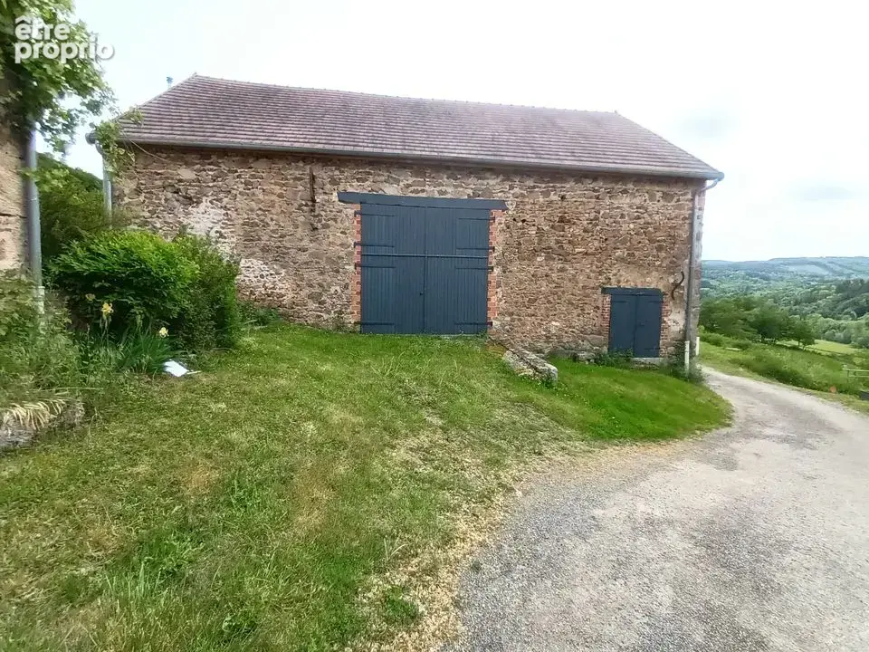 Maison 5 pièces 200 m² à vendre à Saint-Clement (03250) - photo 2