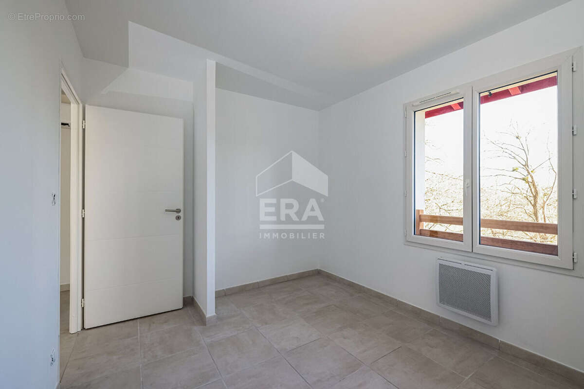 Appartement à BARDOS