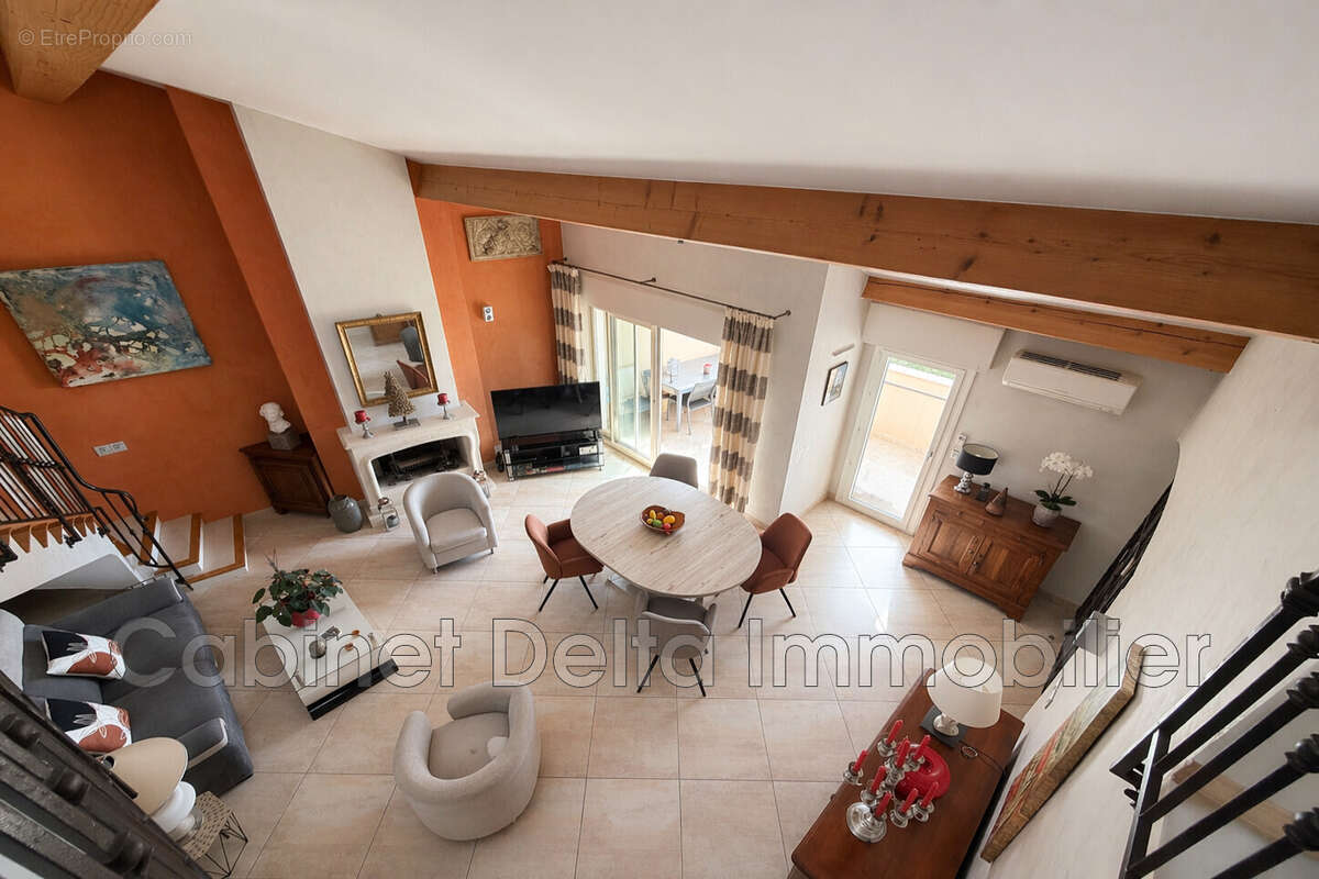 Appartement à SANARY-SUR-MER