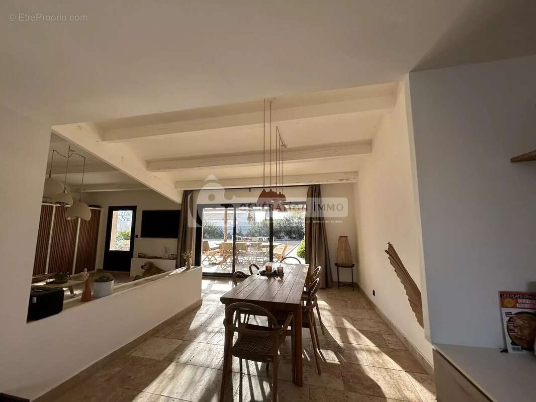 Maison à SAINTES-MARIES-DE-LA-MER