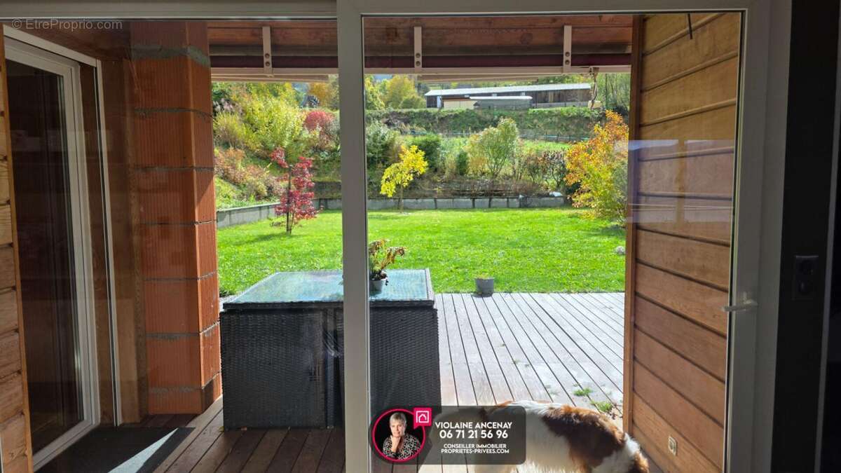 Maison à MONTAGNOLE