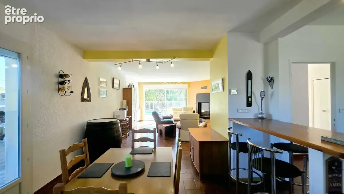 Maison familiale 4 chambres avec piscine, vue sur les vignes et prestations de qualité - photo 9