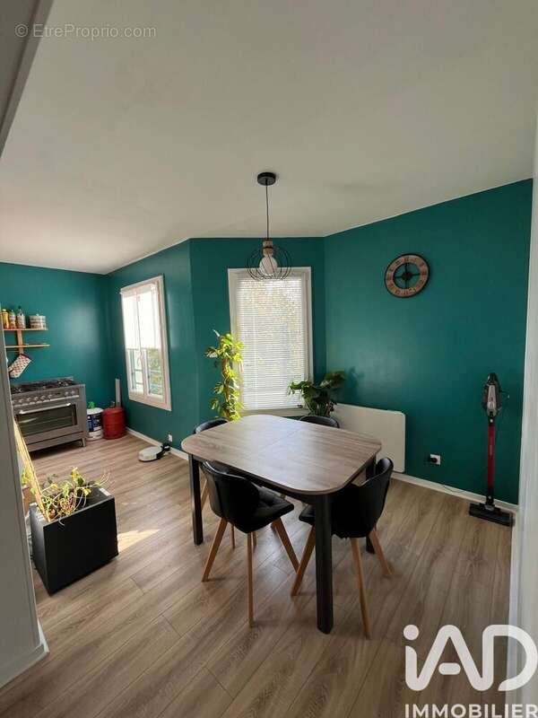 Photo 2 - Appartement à LAGNIEU