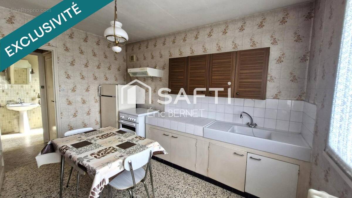 Photo 1 - Maison à SAINT-BONNET-DE-MURE