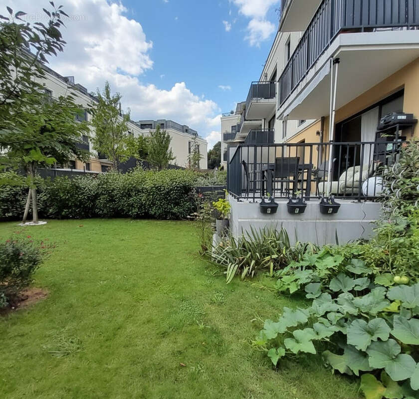 Appartement à THIAIS