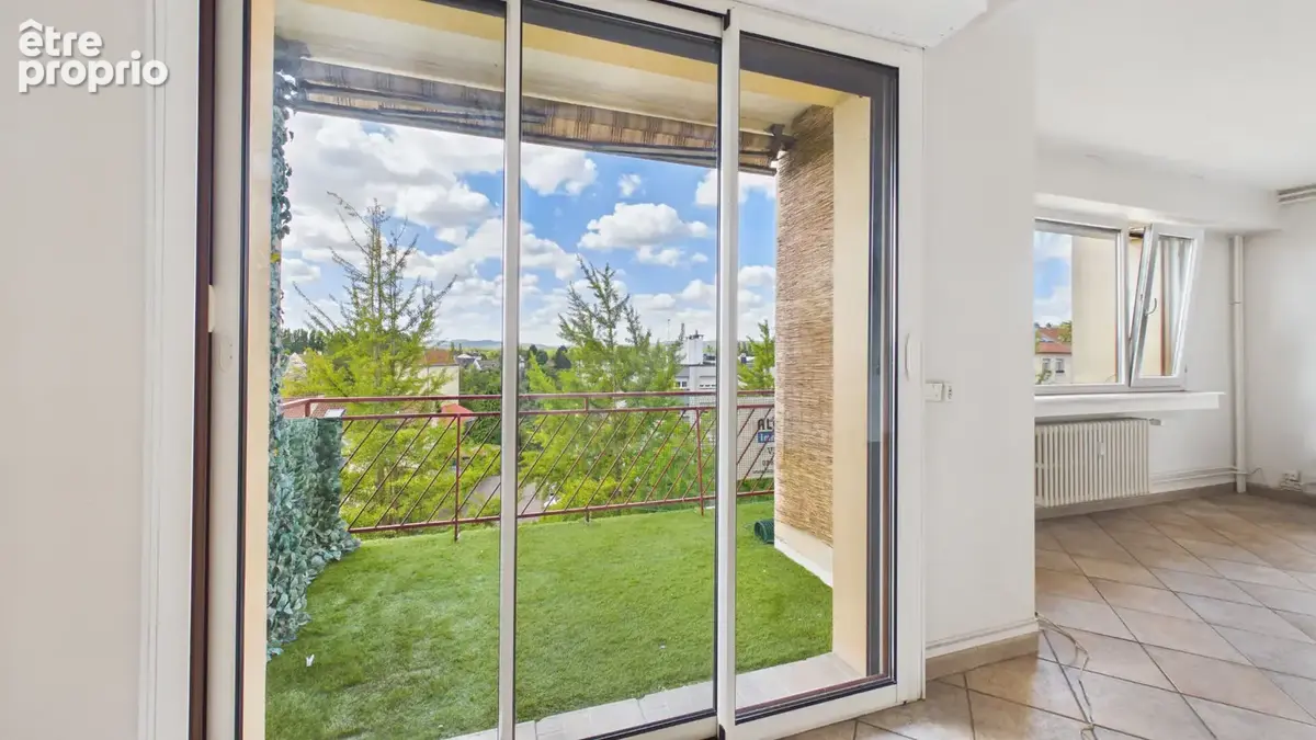 Appartement Longeville Les Metz 5 pièce(s) - Garage - Terrasse - Loggia 101.74 m2 - photo 8