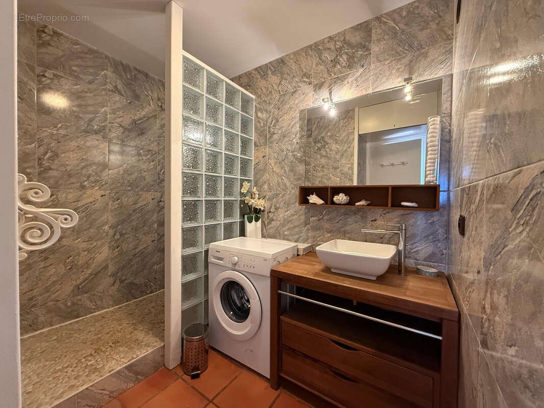 Appartement aperçu mer avec plage et piscine - photo 8