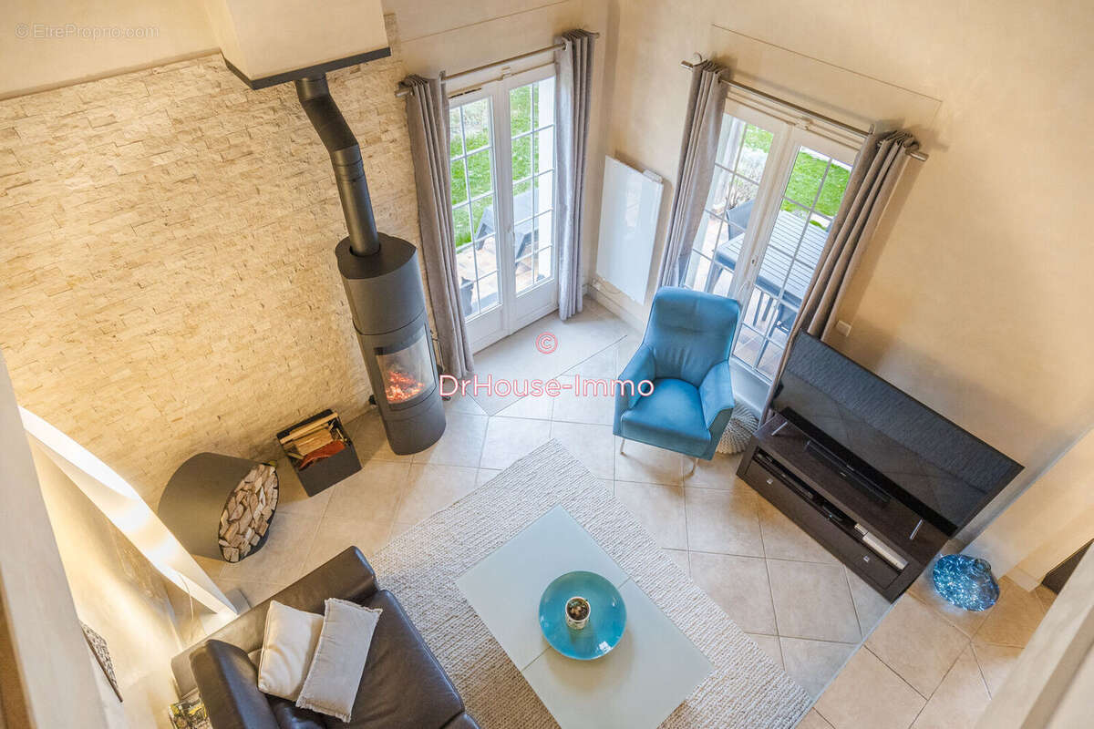 Maison à BRY-SUR-MARNE