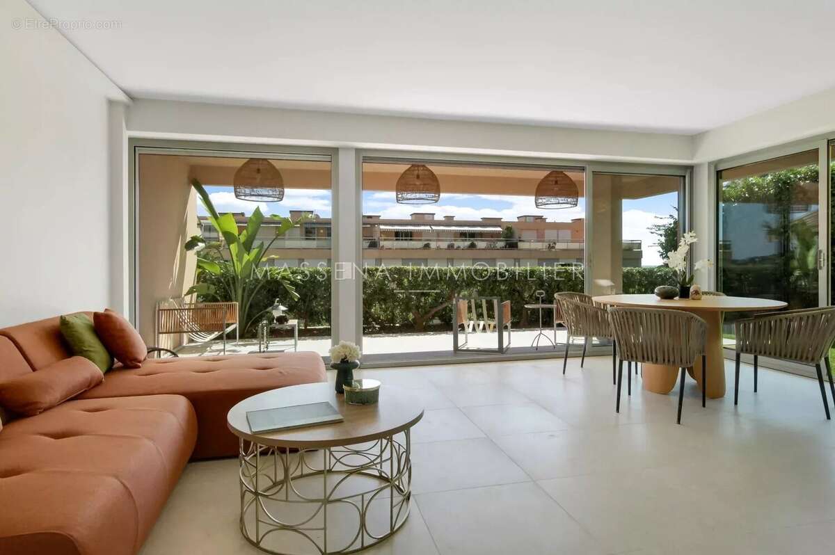 Appartement à VILLEFRANCHE-SUR-MER