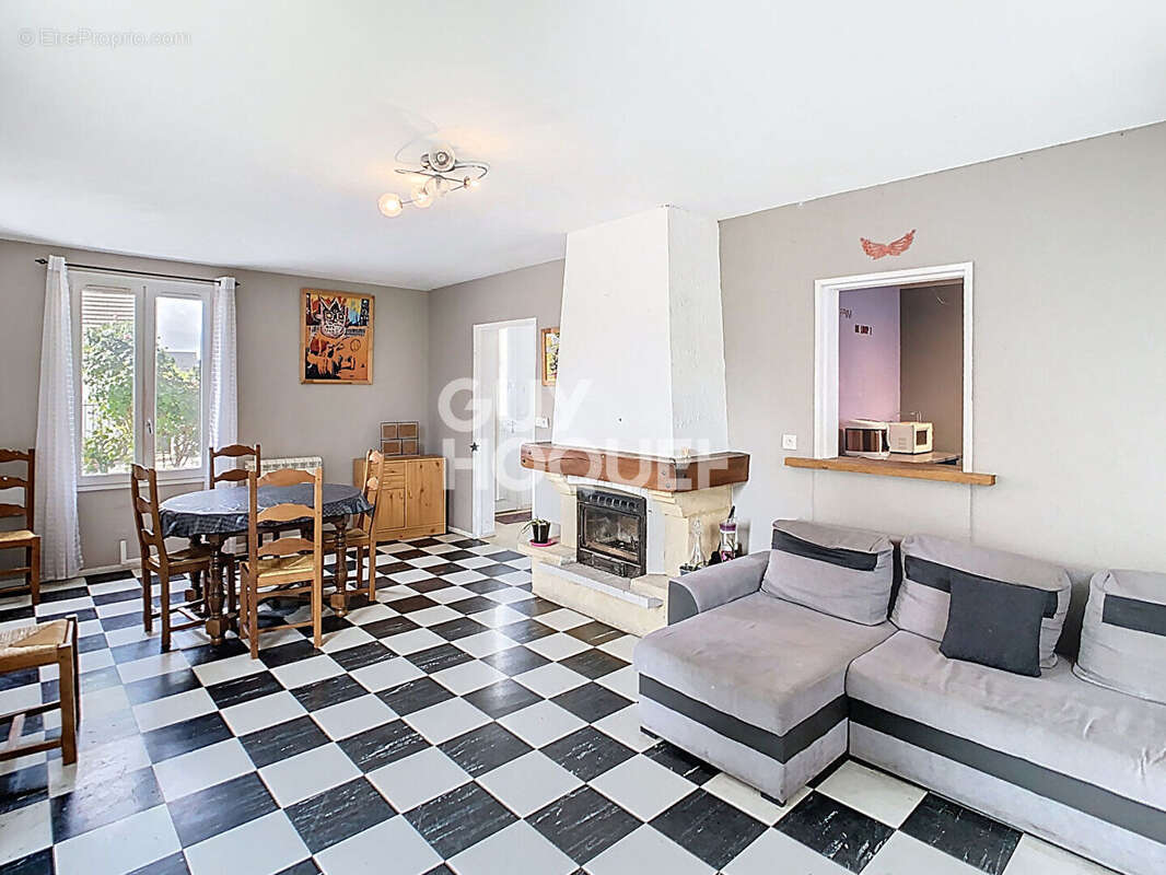 Maison à VAUCIENNES